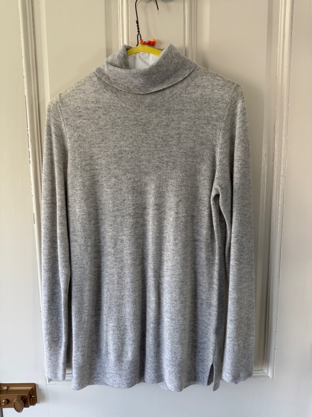 Nordstrom Light Gray Cashmere Turtleneck Sweater